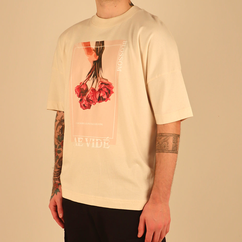 Blossom Cream T-Shirt