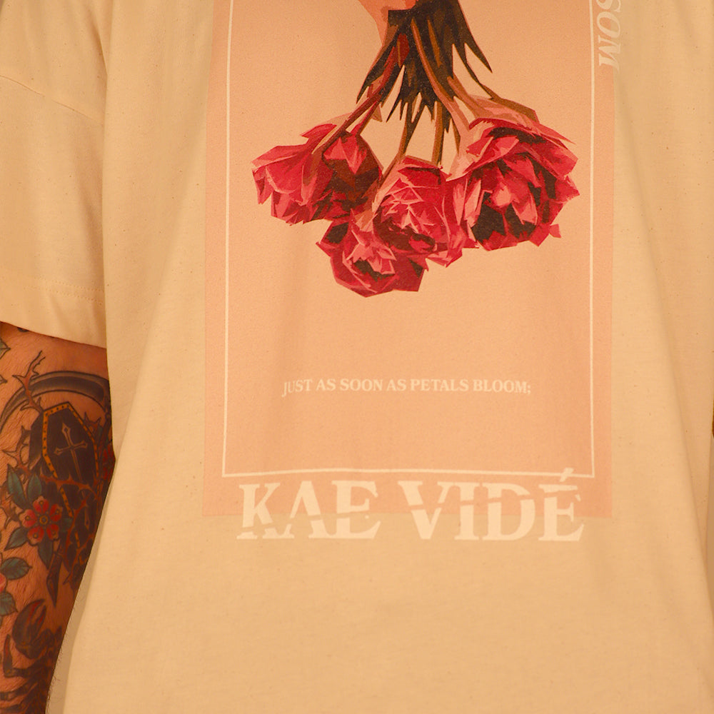 Blossom Cream T-Shirt